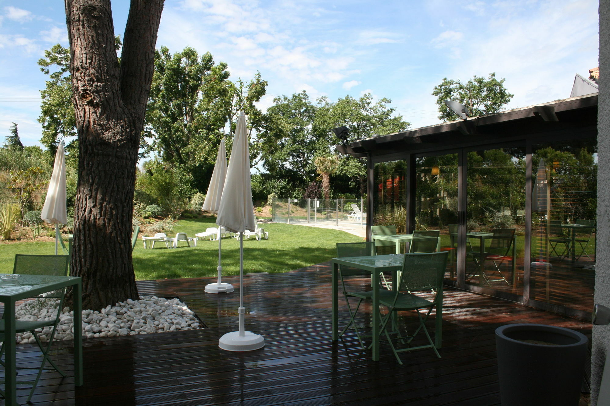 Ibis Salon De Provence Hotel Esterno foto